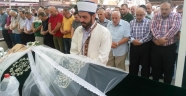 Zuhal Arslan 43 yıllık ömrü geride bırakarak hayata veda etti