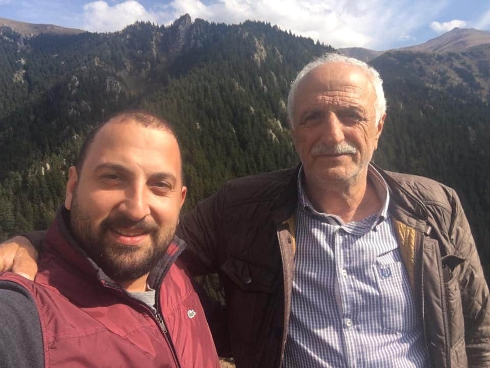 Mustafa Alipaşaoğlu sevenlerini gözü yaşlı bırakarak hakka yürüdü